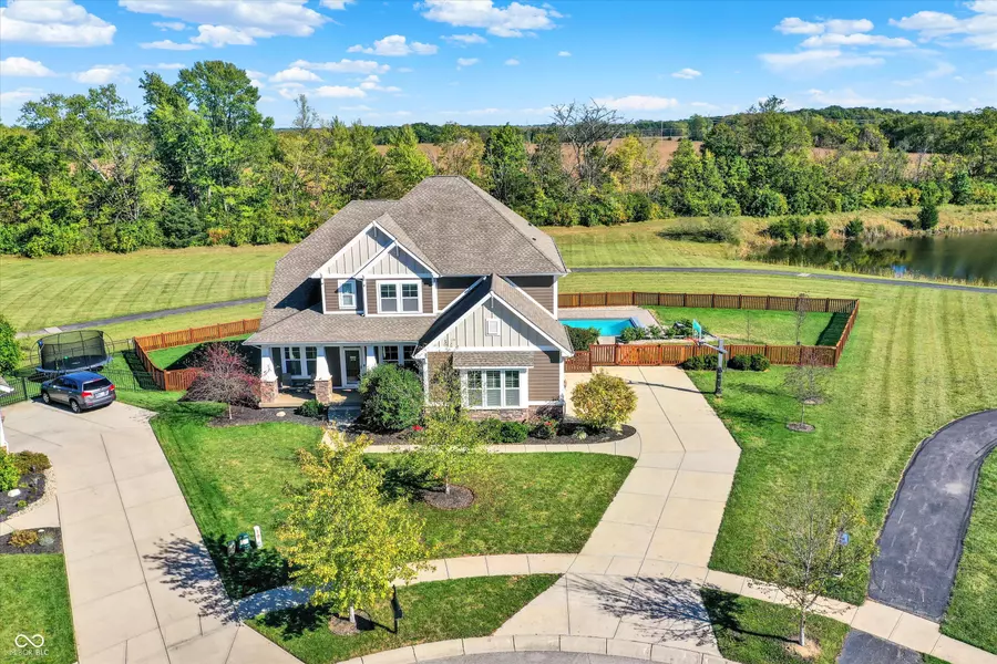 3537 Old Quarry DR, Zionsville, IN 46077