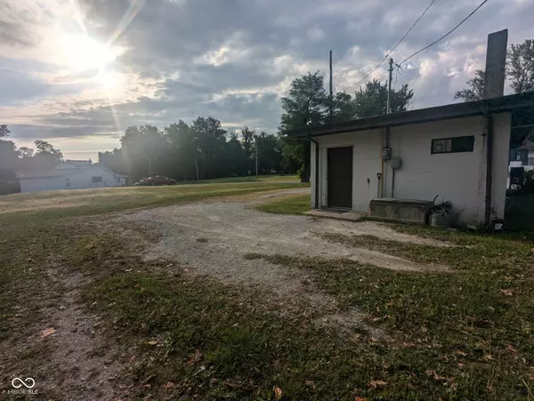 Reelsville, IN 46171,750 W County RD S #6297