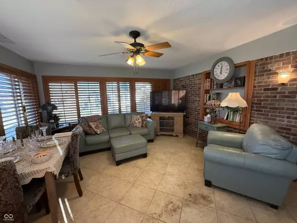 Whiteland, IN 46184,70 Joseph LN