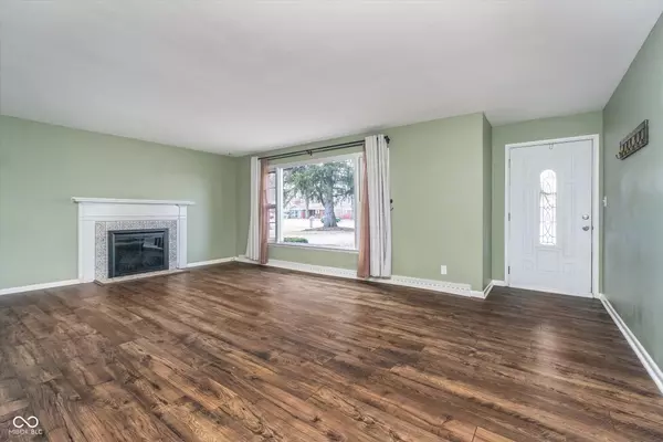 Indianapolis, IN 46205,4905 N Dearborn ST