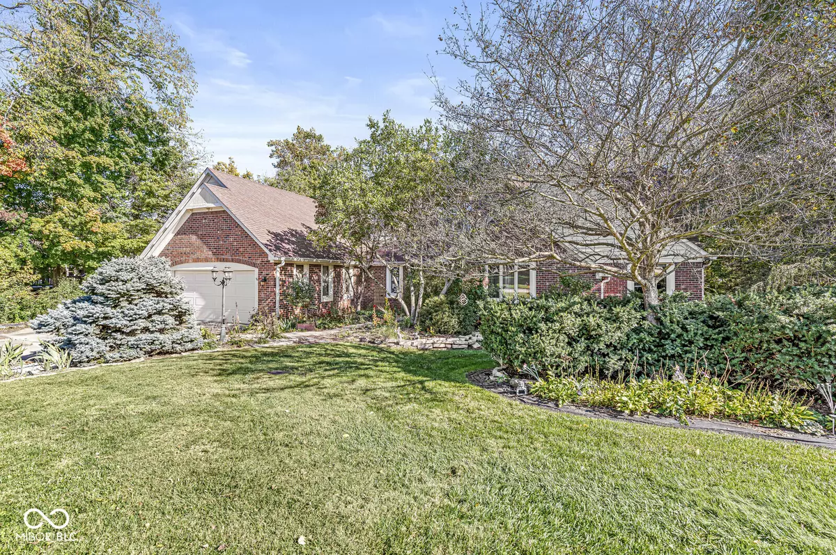 Indianapolis, IN 46236,8425 N Halyard WAY N