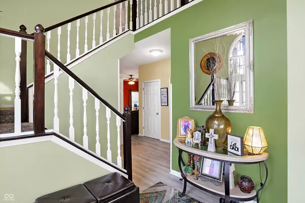 Indianapolis, IN 46268,7058 Starkey Ridge LN