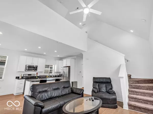 Indianapolis, IN 46201,251 Hendricks PL