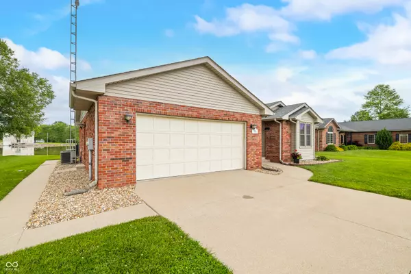 Seymour, IN 47274,30 Carolyn DR