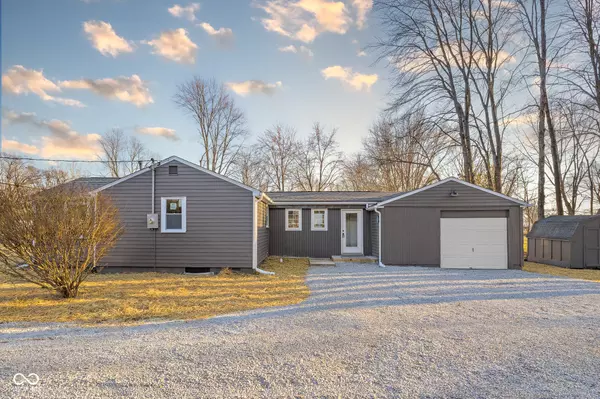 Columbus, IN 47203,426 Della RD