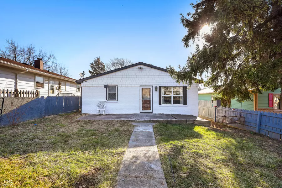 821 S Worth AVE, Indianapolis, IN 46241