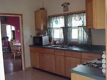 Knightstown, IN 46148,423 W Main ST
