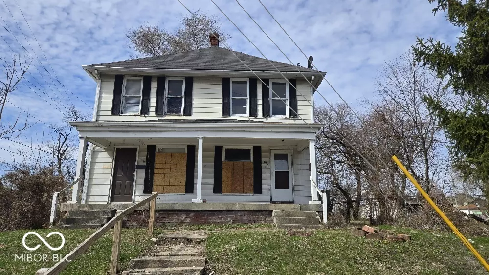 Indianapolis, IN 46201,18 N Sherman DR