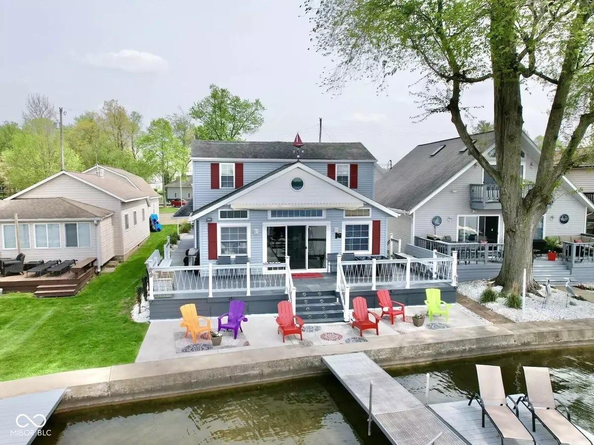 Rochester, IN 46975,2122 Wolfs Point DR