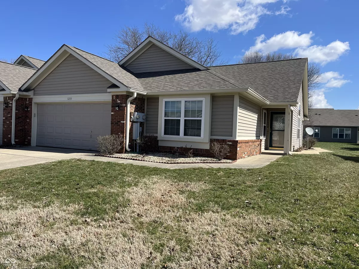 Greenfield, IN 46140,1233 Arlington DR #1233