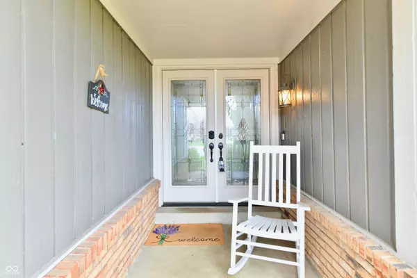 Greenwood, IN 46143,695 Valley Oaks RD