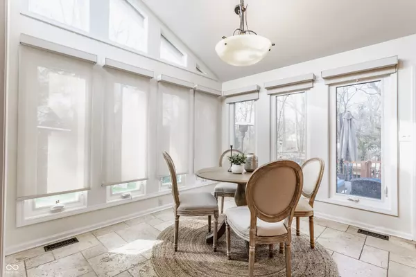 10373 Briar Creek PL Carmel, IN 46033