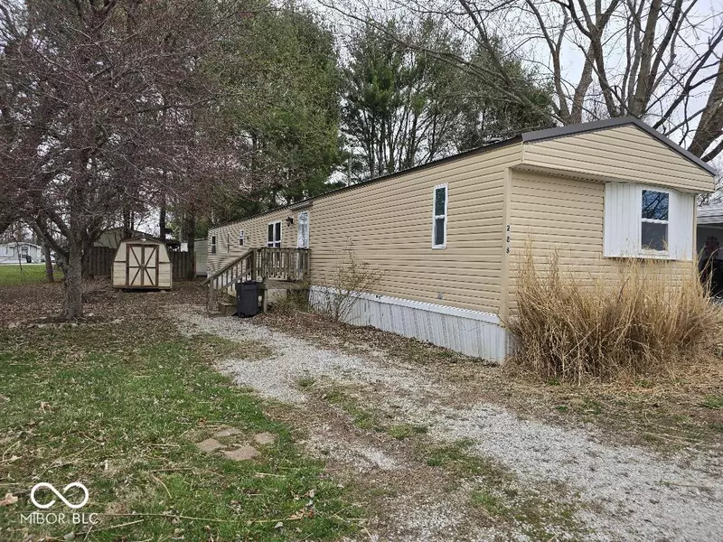 288 Bubble Loo RD, Cloverdale, IN 46120