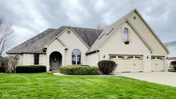 Avon, IN 46123,5949 Willow Bend DR