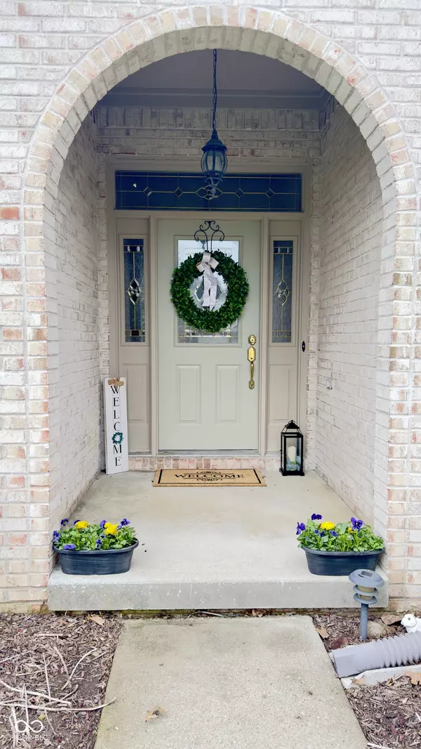 Avon, IN 46123,5949 Willow Bend DR