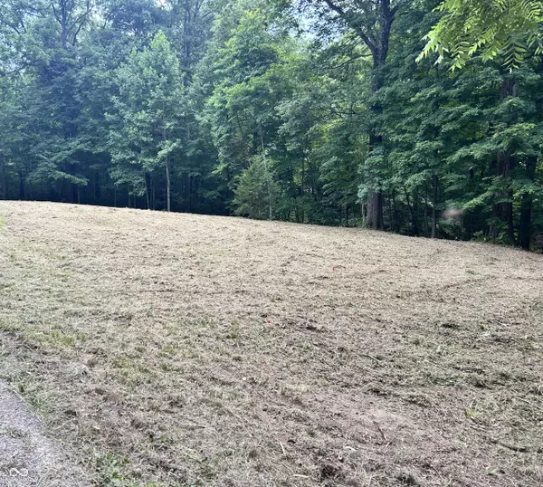 0 Paradise Lake RD, Martinsville, IN 46151