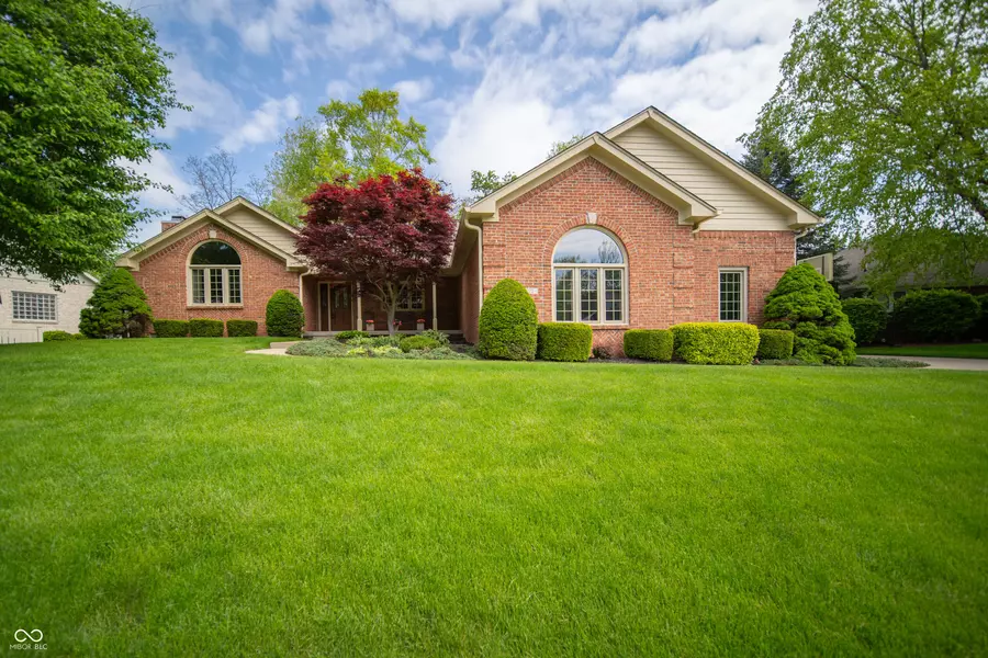 7732 Ashtree DR, Indianapolis, IN 46259