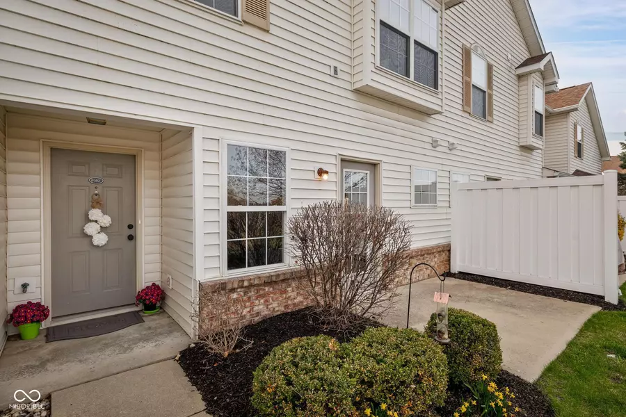 11475 Clay CT #102, Fishers, IN 46037