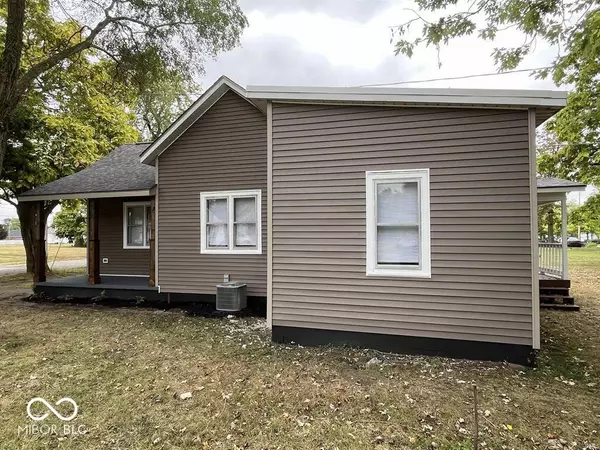 Muncie, IN 47302,709 S Vine ST