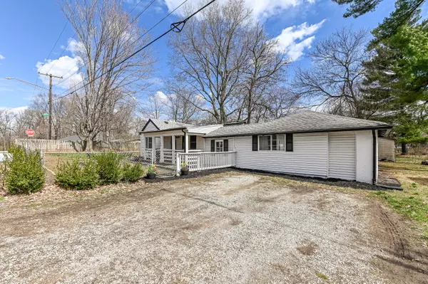 Indianapolis, IN 46240,7149 N Temple AVE