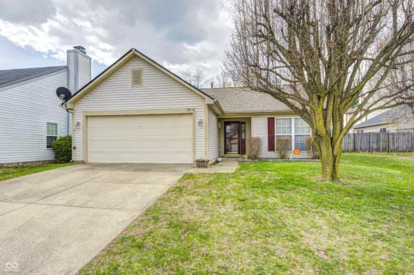 Indianapolis, IN 46227,8314 Corinth PL