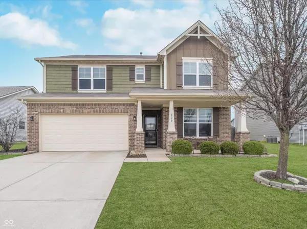726 Jefferson Park DR, Pittsboro, IN 46167