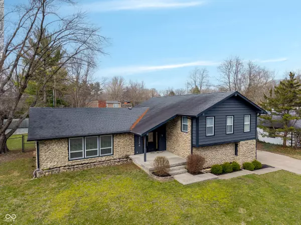Indianapolis, IN 46228,3244 Devereaux DR