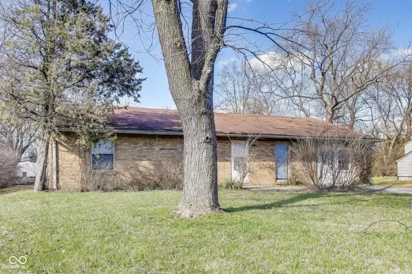 Indianapolis, IN 46219,7906 E 21st ST