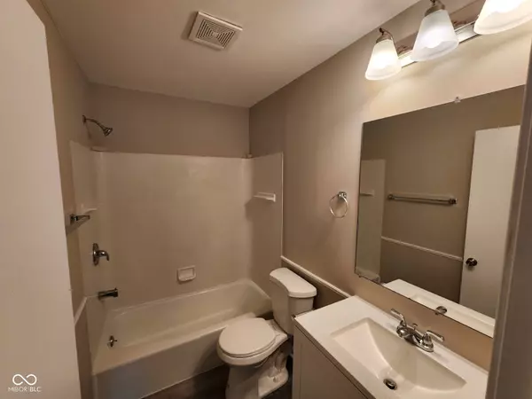 Crothersville, IN 47229,302 N Jackson ST