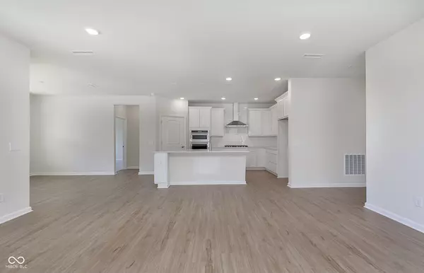 Whitestown, IN 46052,5653 Stetson DR