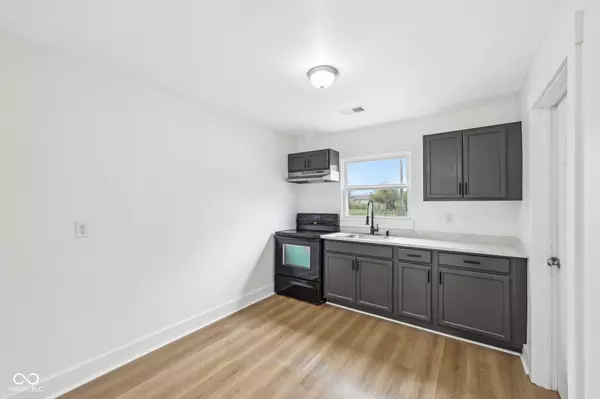 Indianapolis, IN 46219,2249 Admiral DR