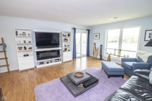 Indianapolis, IN 46205,3004 Lake Shore DR #E