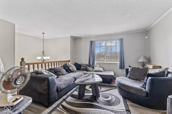 Indianapolis, IN 46235,9448 Burrwood CIR