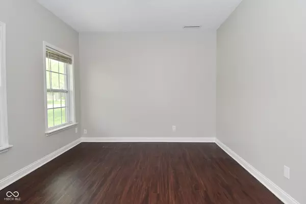 Indianapolis, IN 46237,8404 Alcona DR
