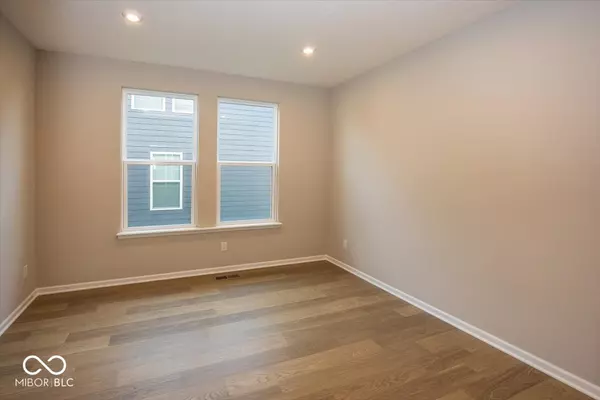 Westfield, IN 46074,141 Creststone BLVD