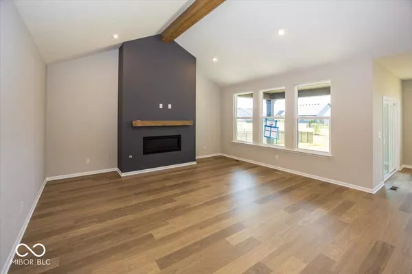 Westfield, IN 46074,141 Creststone BLVD