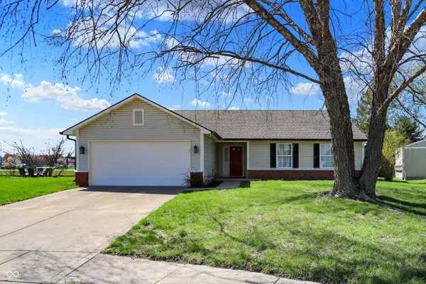 6026 Sally Ann CIR, Indianapolis, IN 46237