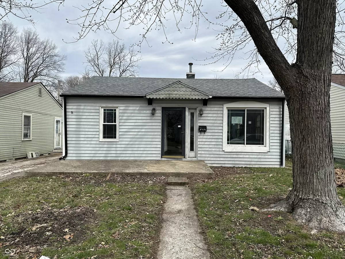 Indianapolis, IN 46219,5810 Greenfield AVE