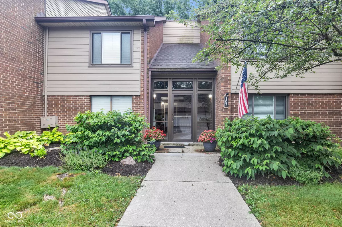 Noblesville, IN 46062,102 Knoll CT #D