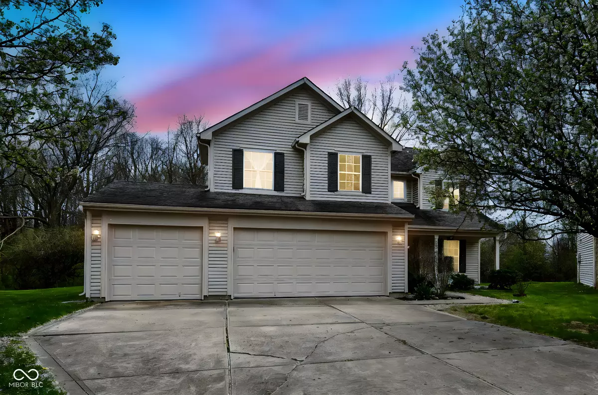 Indianapolis, IN 46221,5856 Long Ridge PL