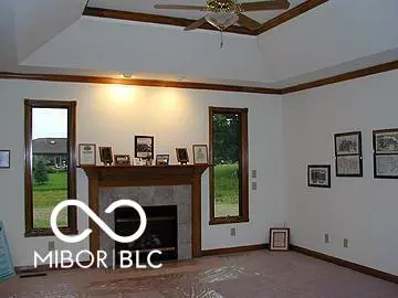 Indianapolis, IN 46237,6132 Simien RD