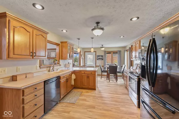 Avon, IN 46123,8095 Christopher CT