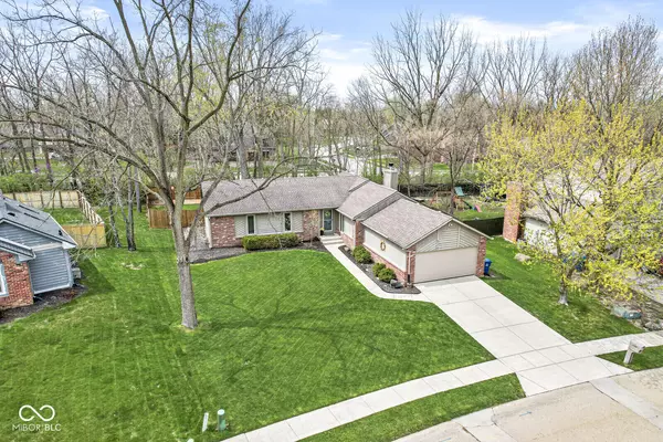 Carmel, IN 46032,334 Stonehedge DR
