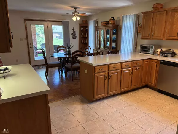 Columbus, IN 47203,5122 Montpelier CT