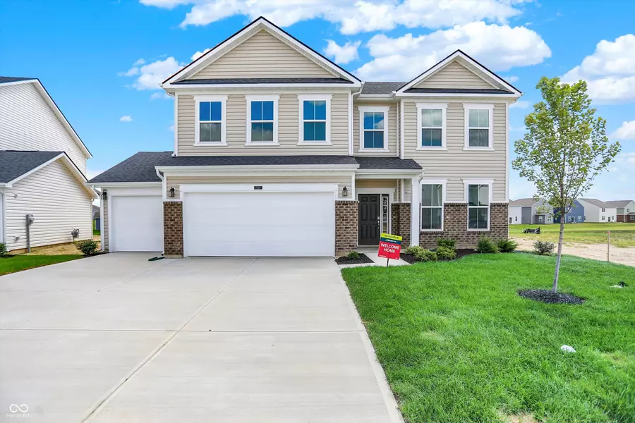 7337 Deerberg DR, Indianapolis, IN 46259