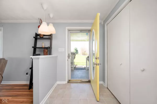 Anderson, IN 46017,2372 S 300 E