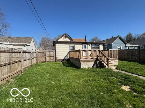 Shelbyville, IN 46176,833 W Franklin ST
