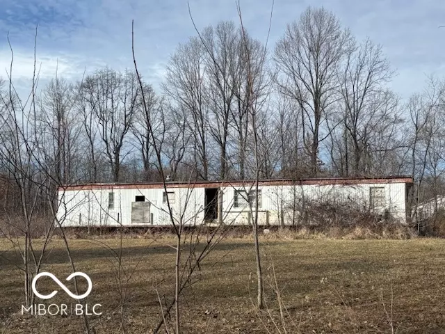 7754 Dutch Bethel RD, Freedom, IN 47431