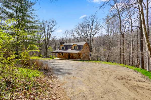 6150 Red Day RD, Martinsville, IN 46151