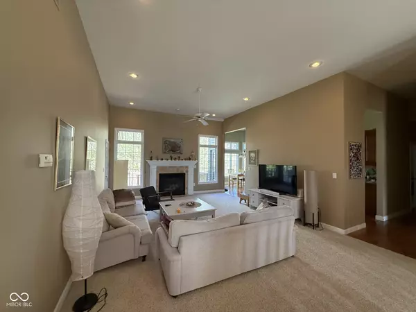 Columbus, IN 47201,6087 Boulder CT
